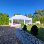 Namiot 4x8 m, 32 m² zadaszenia na wesele i event firmowy w plenerze – wynajem